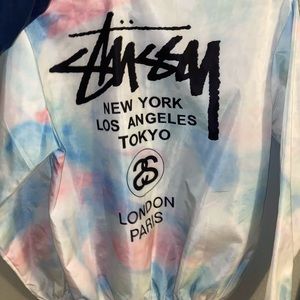stussy hooded windbreaker